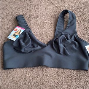 Hanes Full Coverage Smoothtec Unlined Wireless Bra